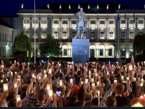 PoljskaProtestTWTscrn