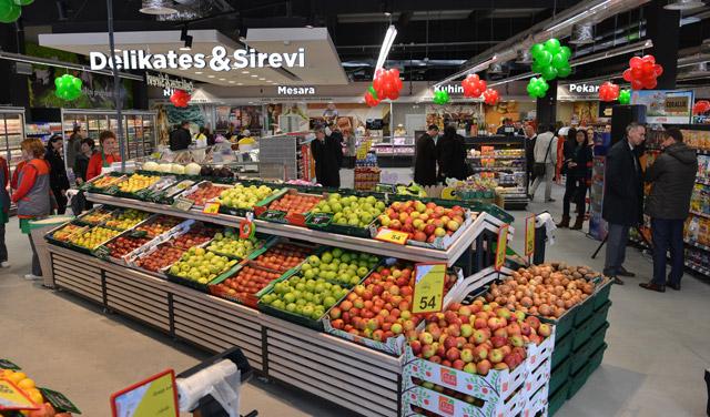 Foto vest: Novi Maxi u naselju Stepa Stepanović