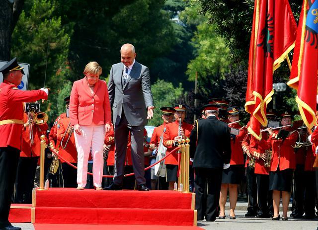 FOTO GALERIJA: Jedan radni dan Angele Merkel