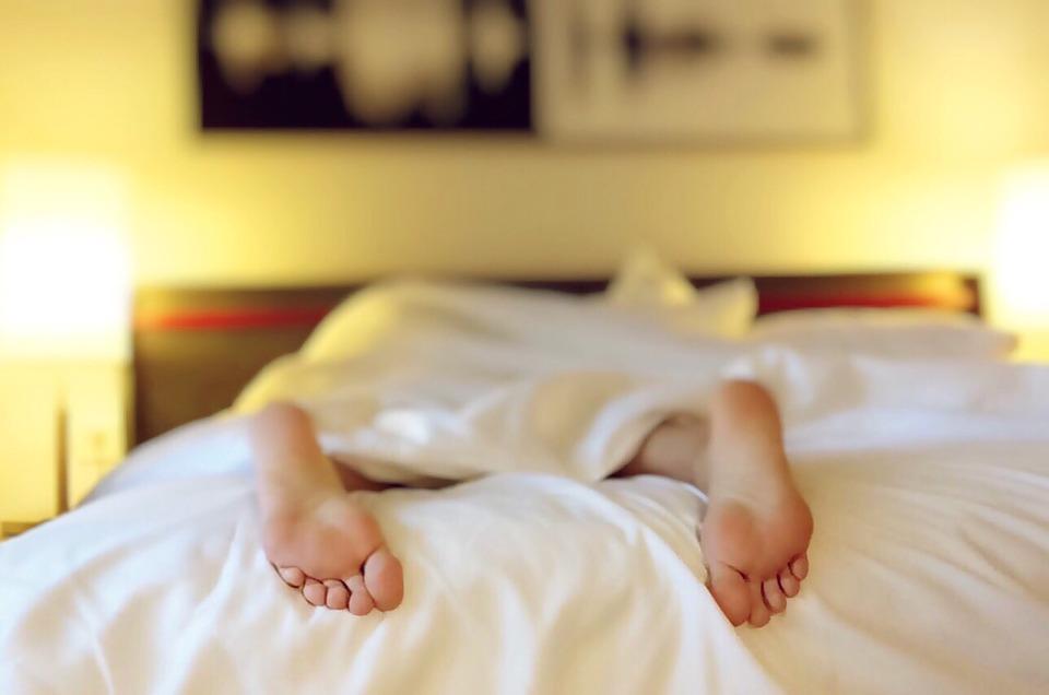 sleeping-bed
