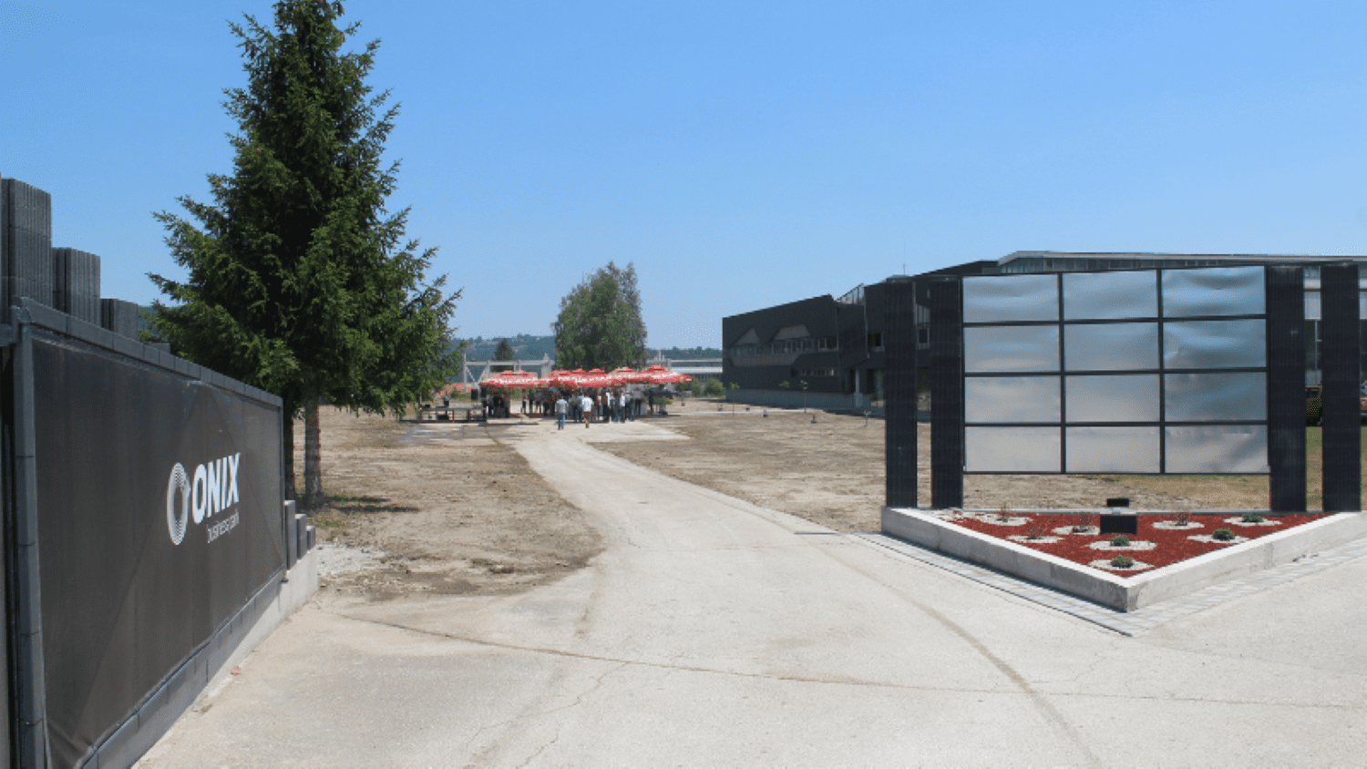 Poslovna-Zona-Onix-kompanija-002.png