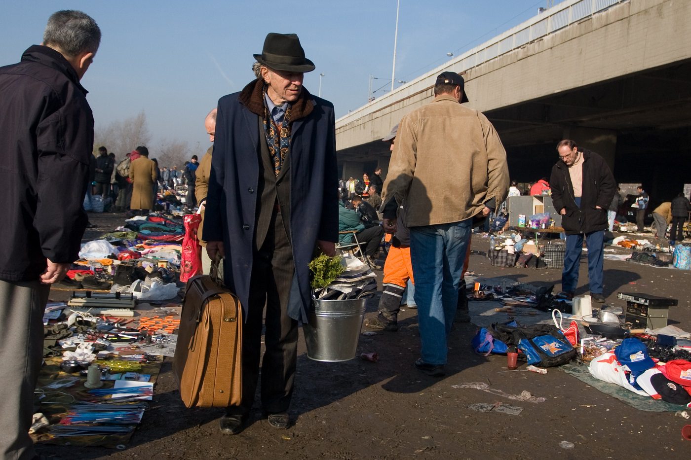 Crta/foto kolektiv Kamerades-Marko Rupena